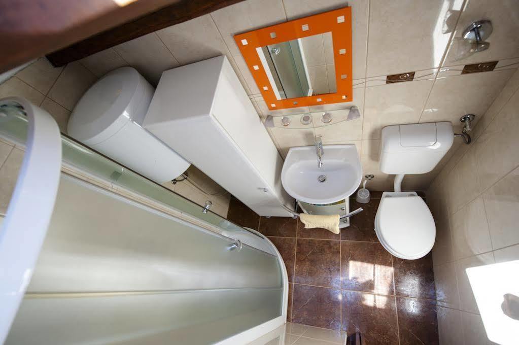 Holiday Apartment Daria 20 Ровинь Экстерьер фото